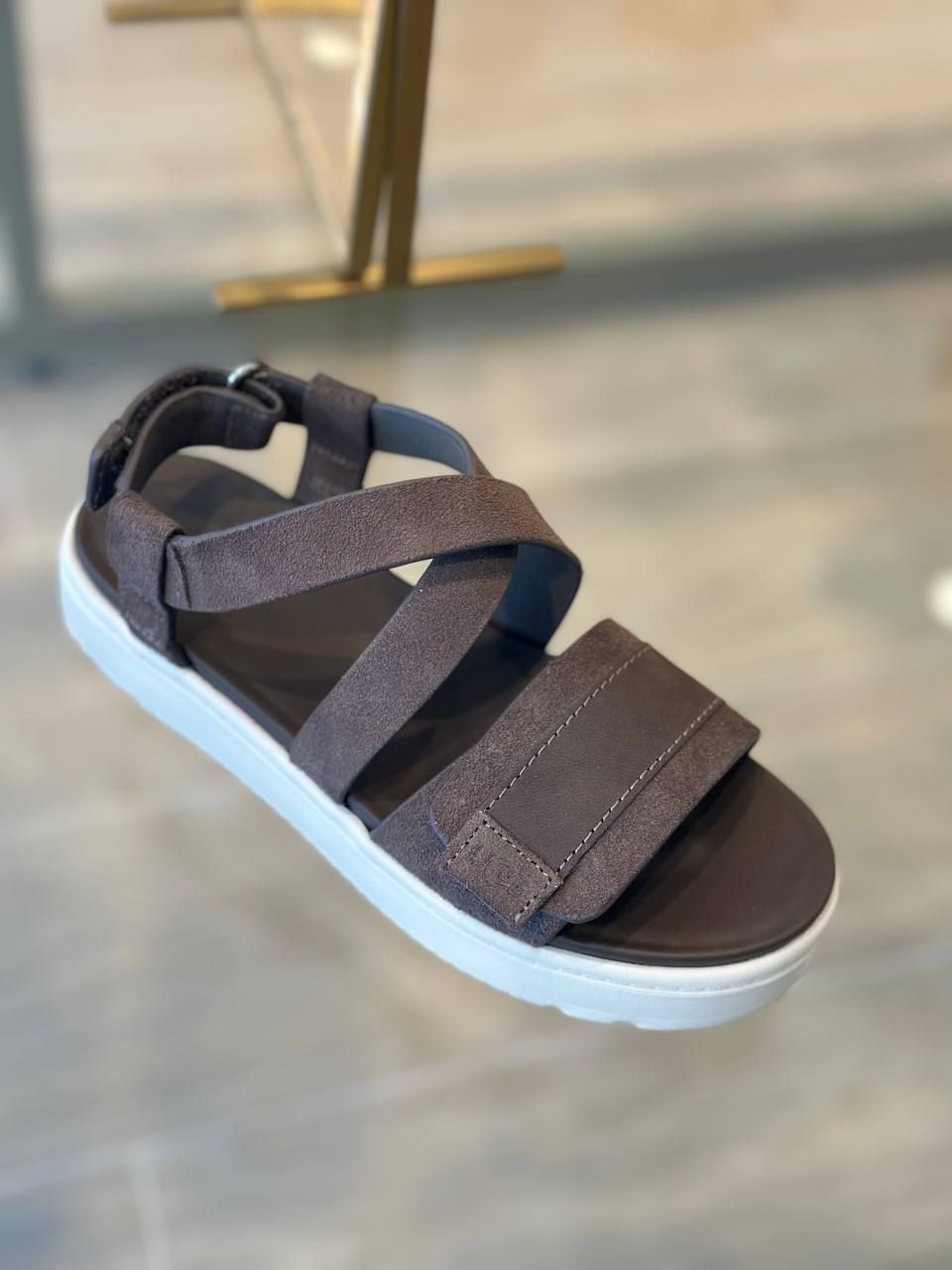 Босоножки UGG