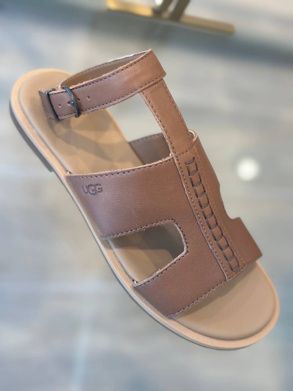 Сандалии UGG
