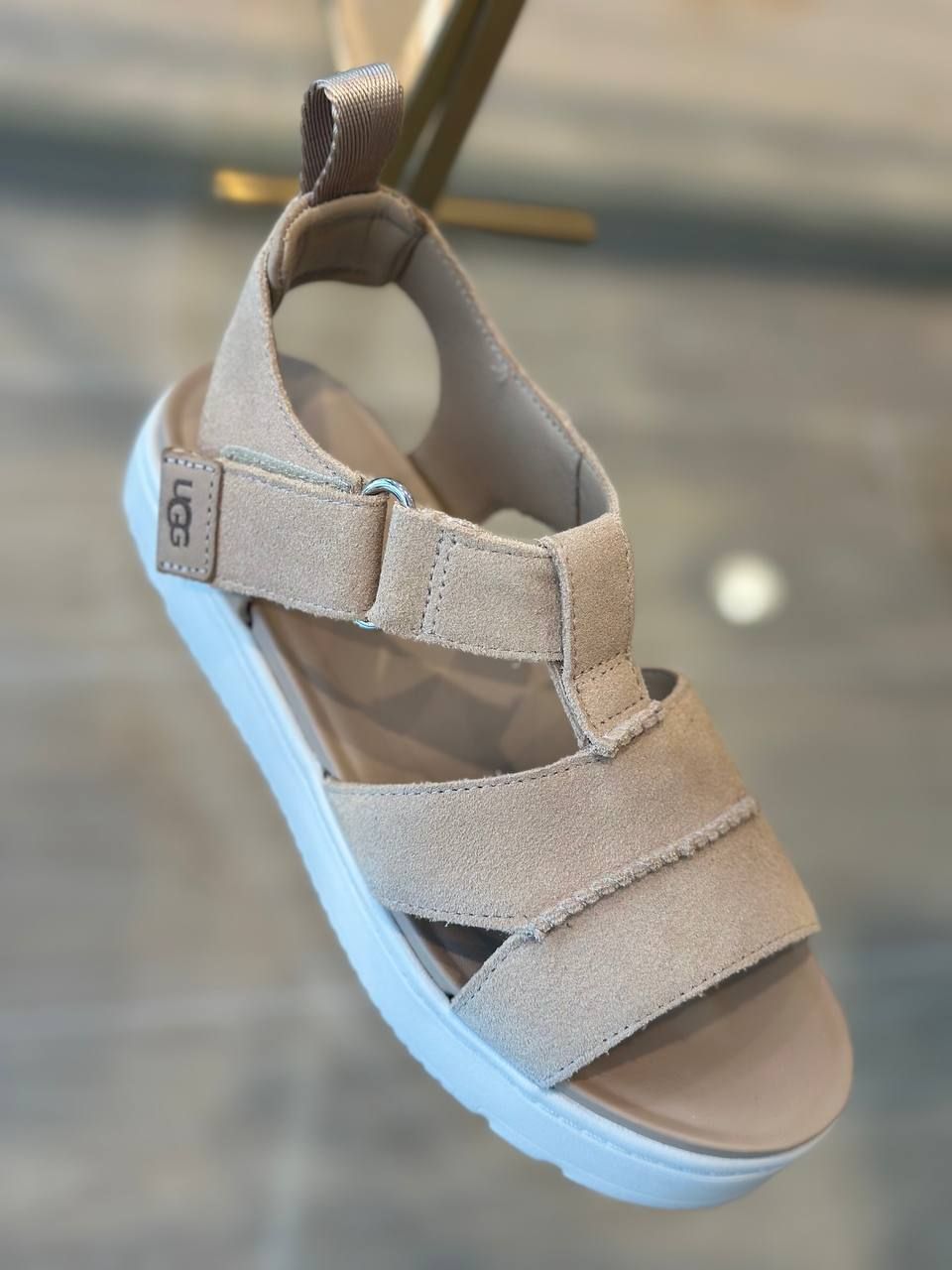 Босоножки UGG