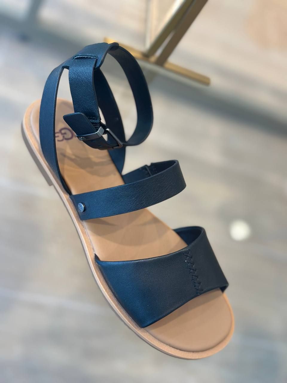 Босоножки UGG