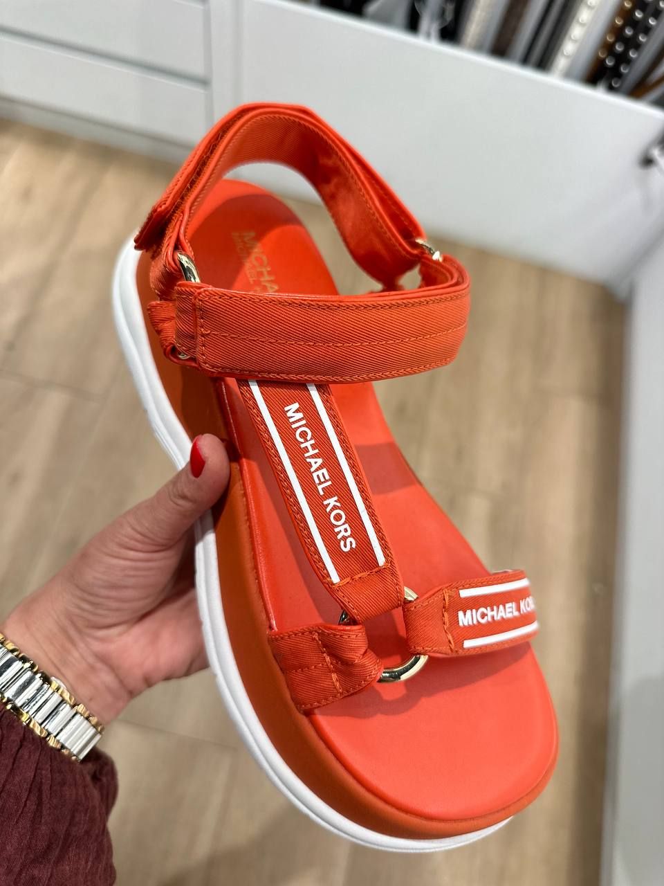 Сандалии Michael Kors