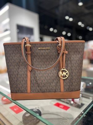Сумка Michael Kors Jet set travel