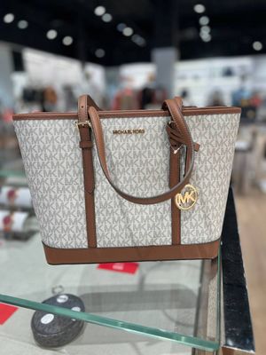 Сумка Michael Kors Jet set travel