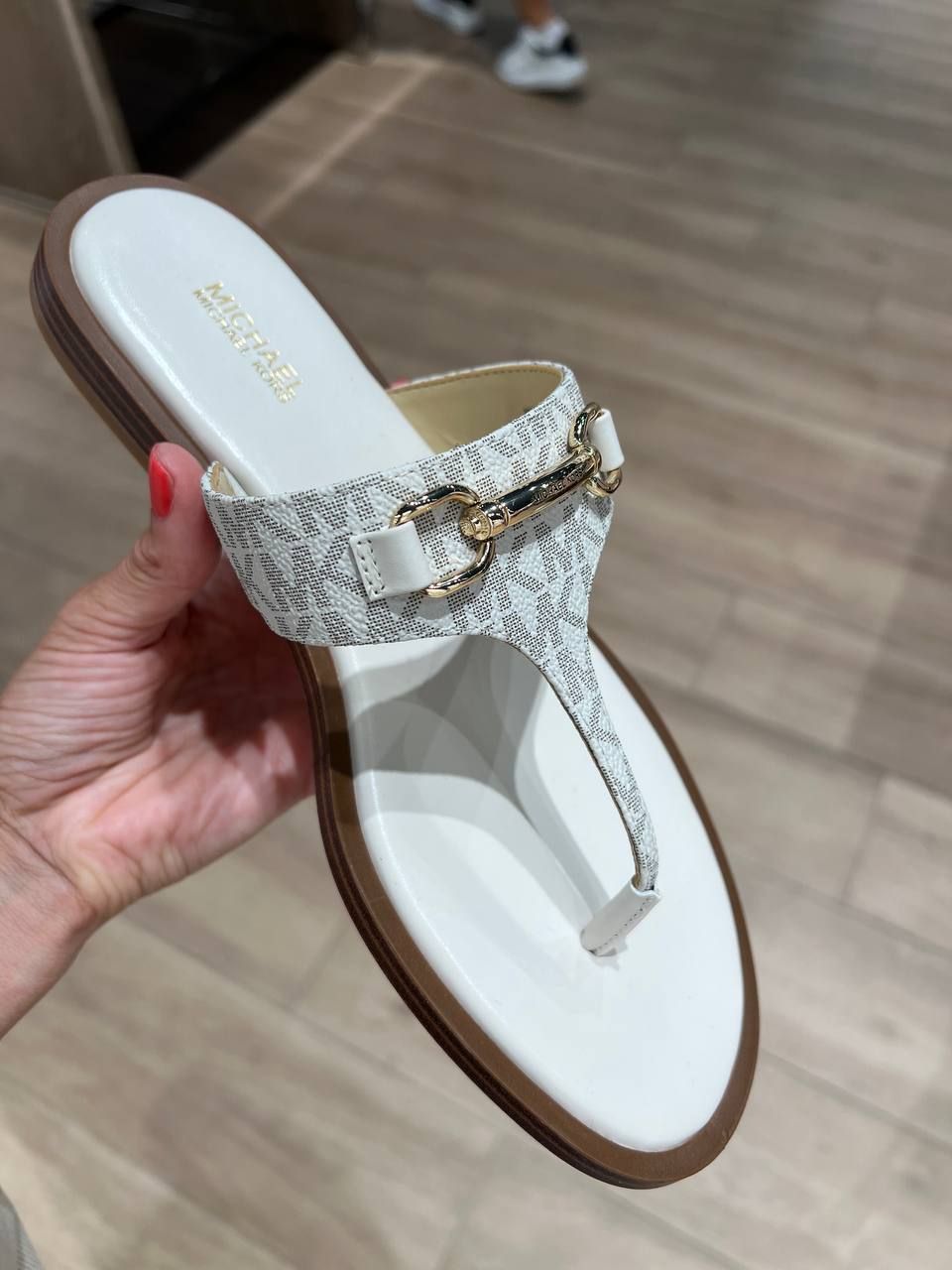 Шлепанцы Michael Kors
