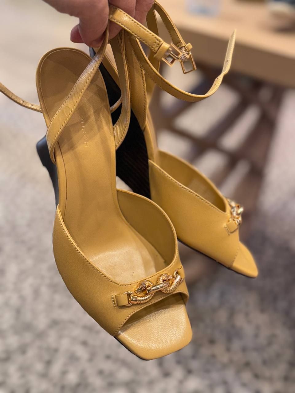 Босоножки Tory Burch