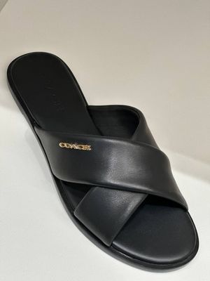 Шлепанцы Coach