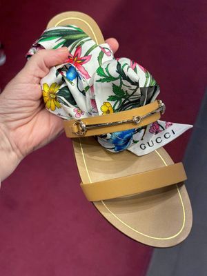 Шлепанцы Gucci