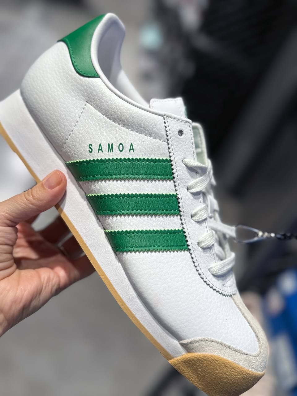 Кроссовки Adidas