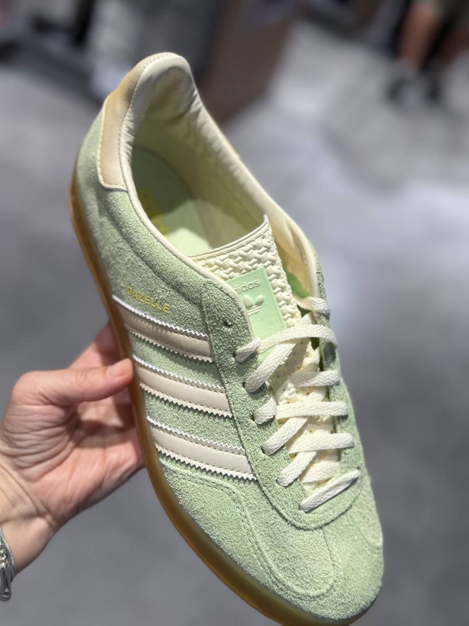 Кроссовки Adidas