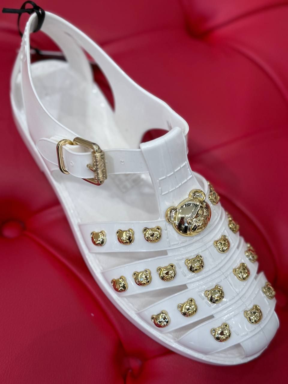 Босоножки Moschino