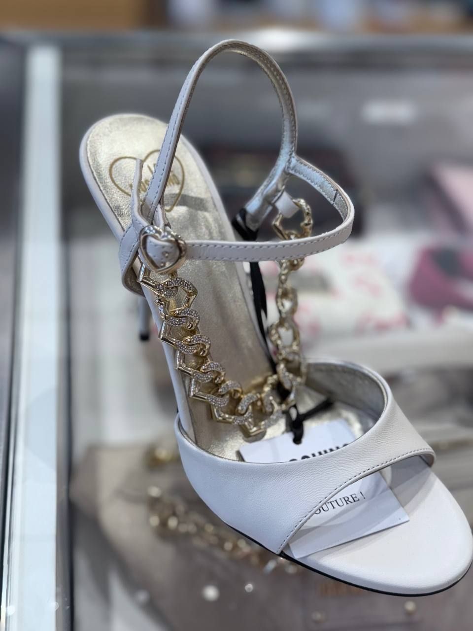 Босоножки Moschino