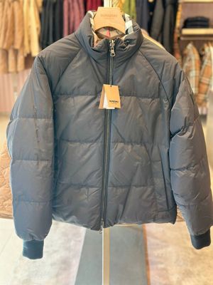 Пуховик Burberry