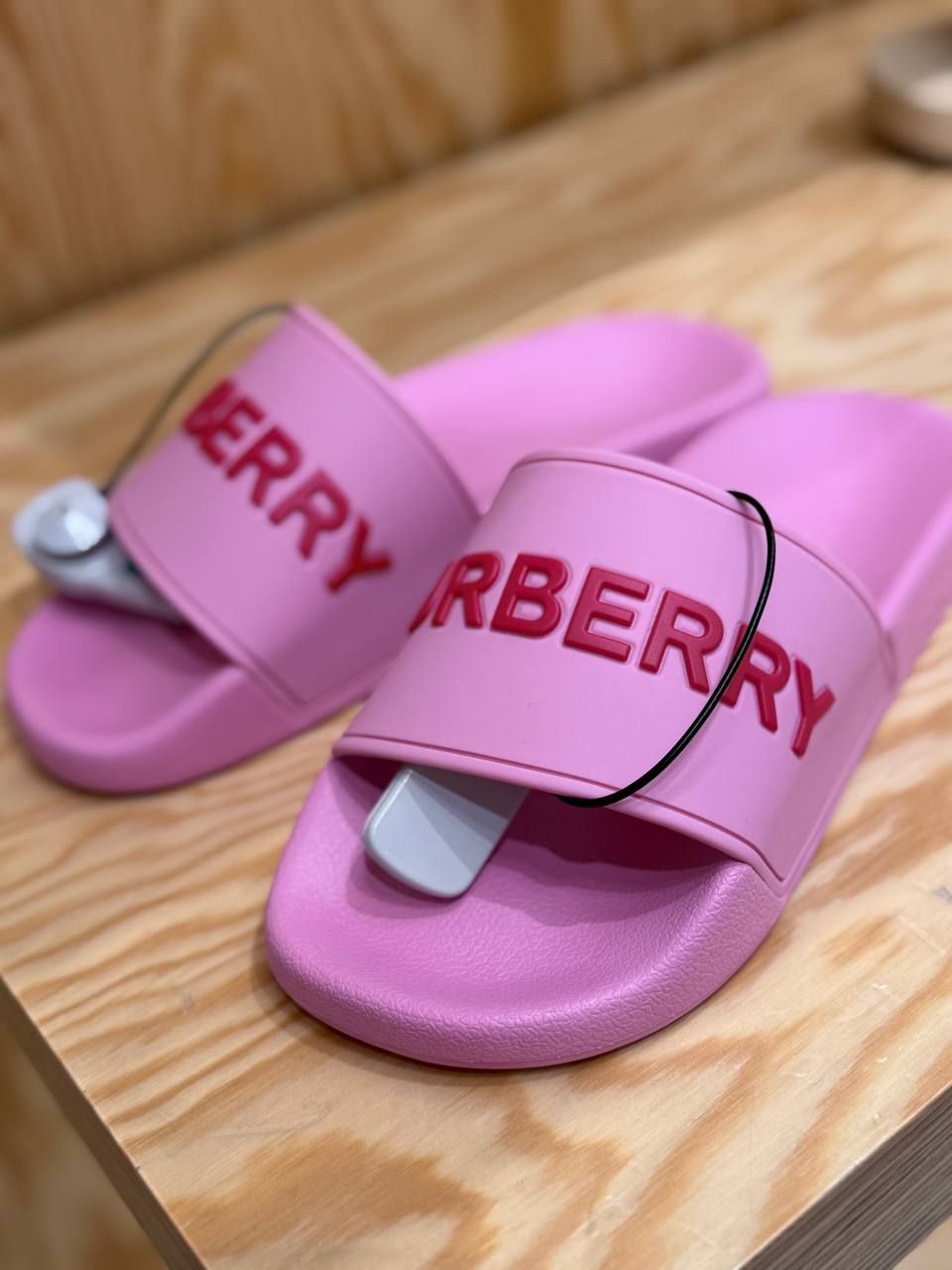 Шлепанцы Burberry