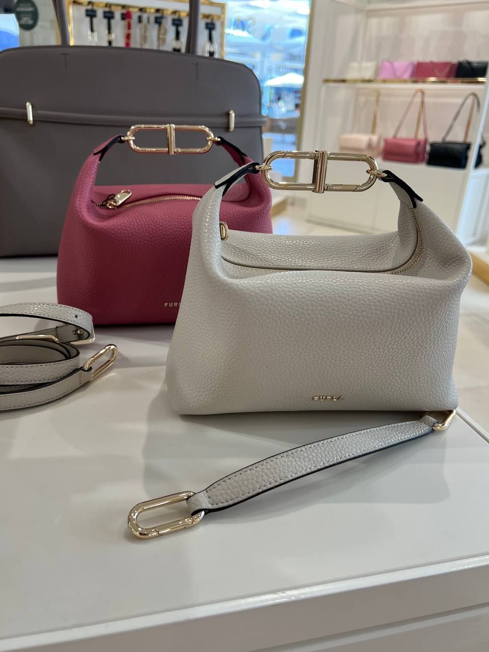 Сумка Furla Teia