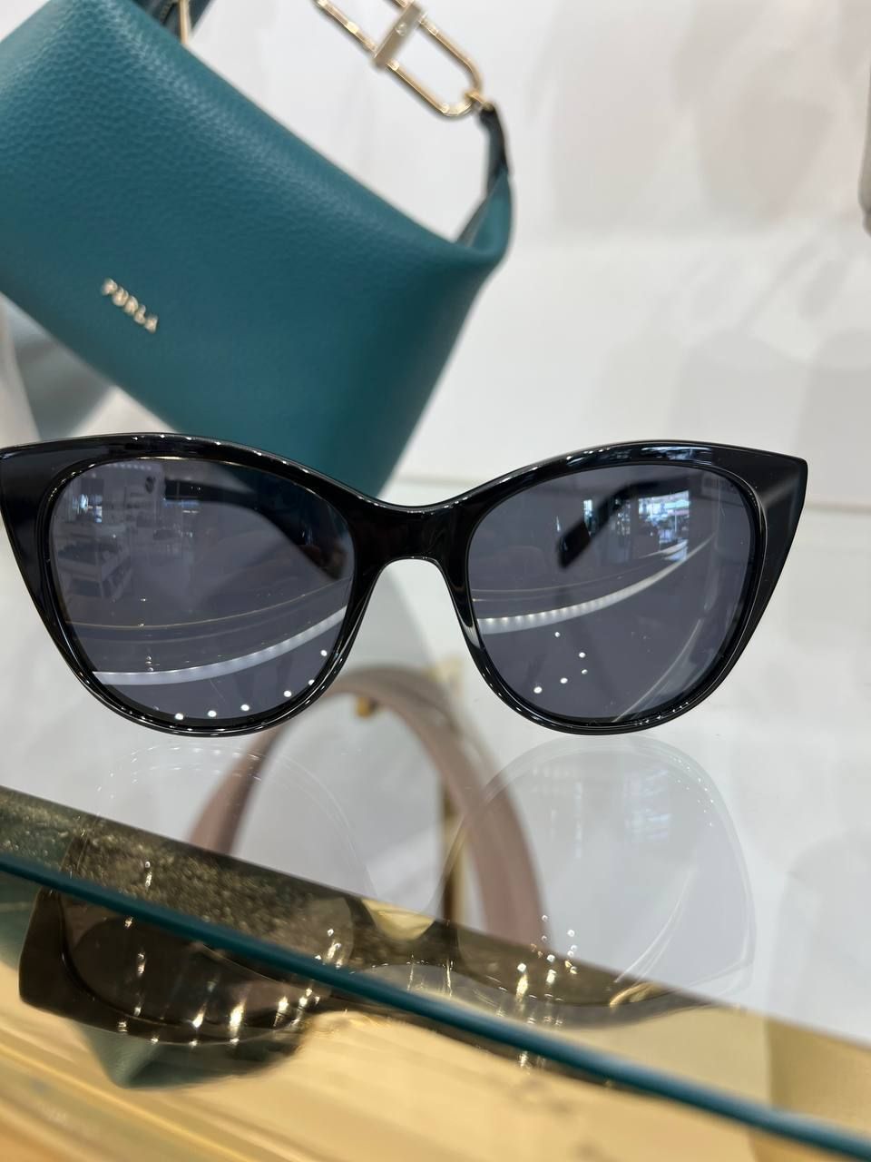 Солнцезащитные очки Furla