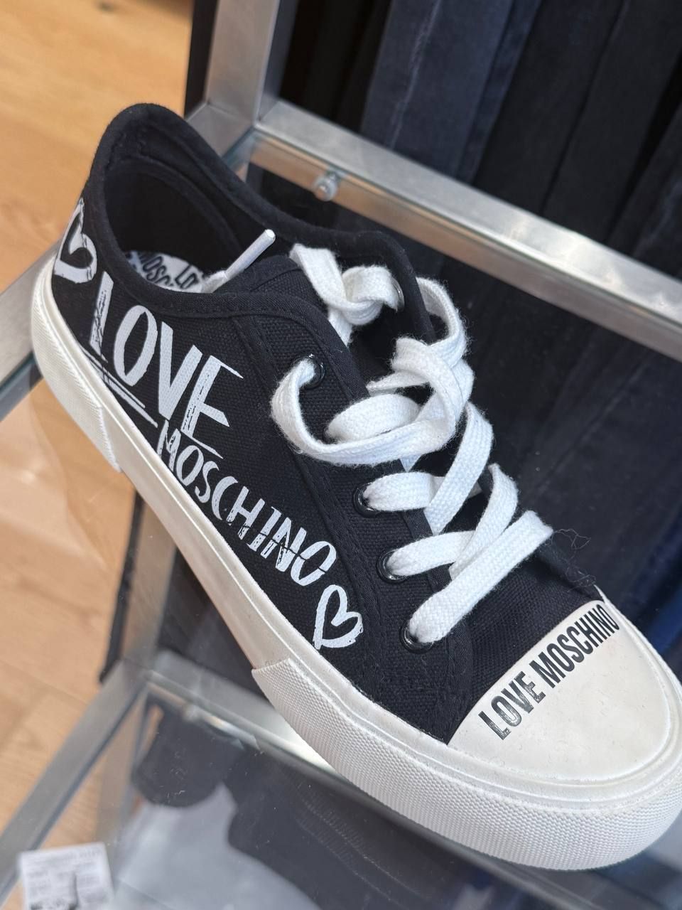 Кеды Moschino
