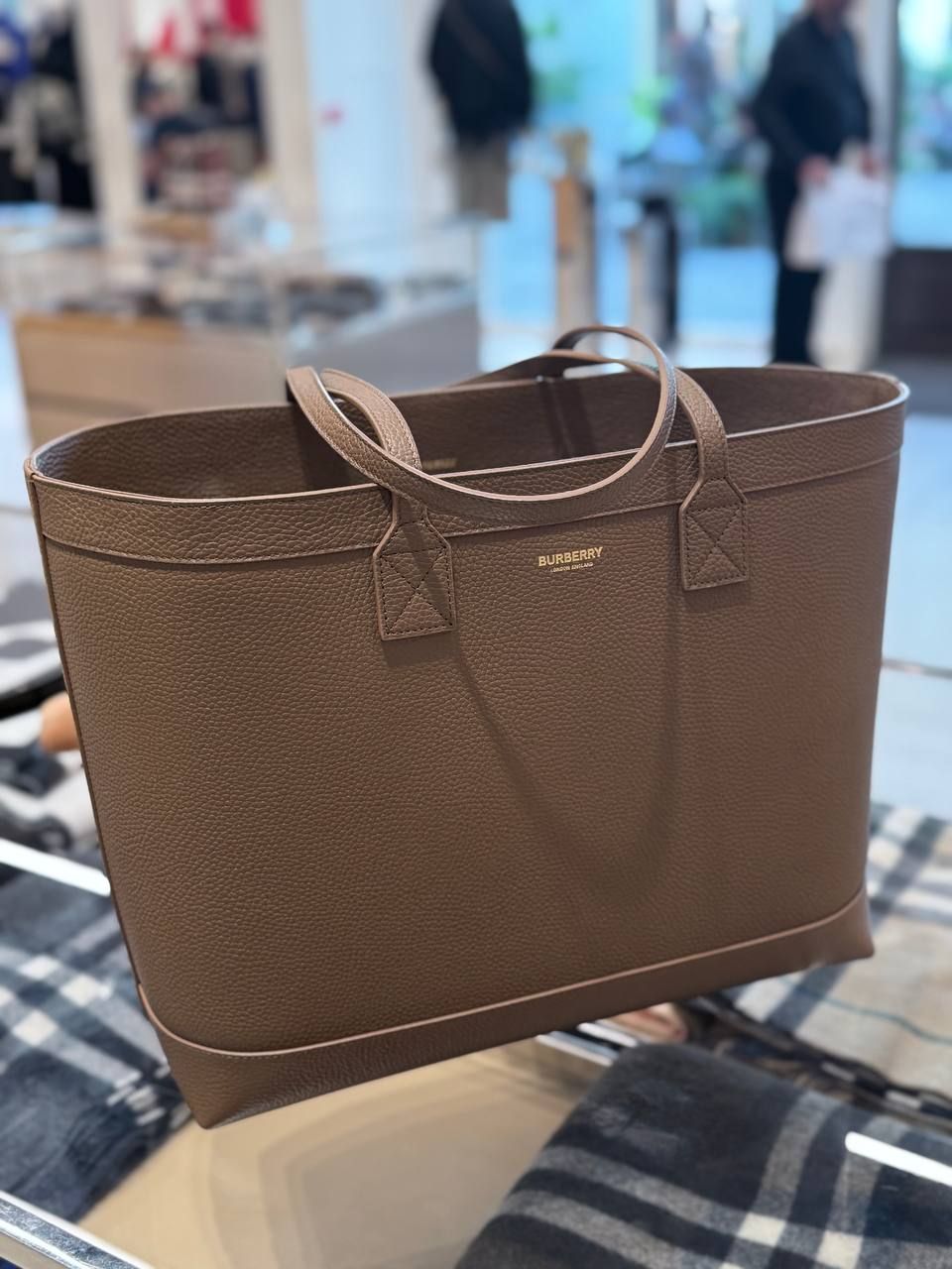Сумка Burberry
