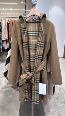 Пальто Burberry