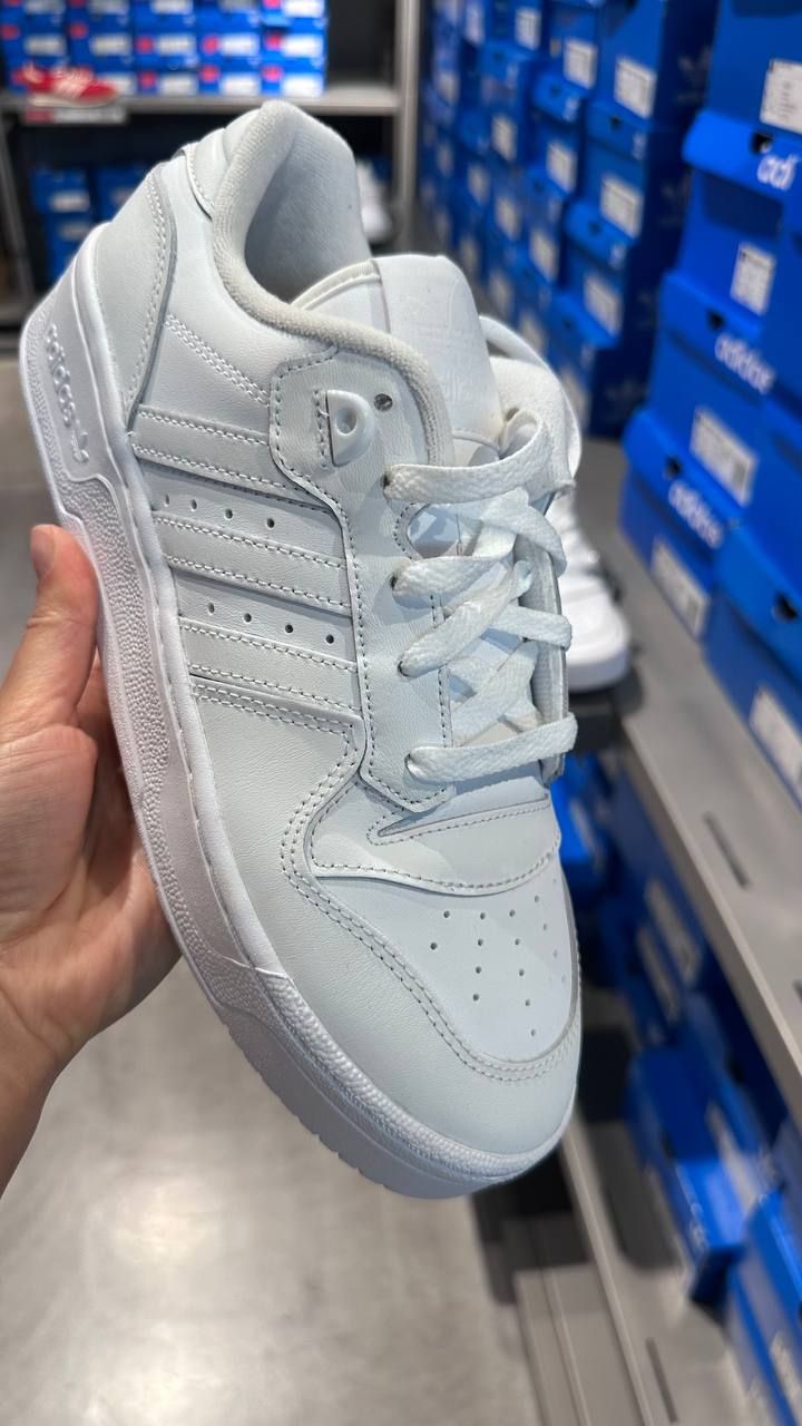 Кеды женские Adidas