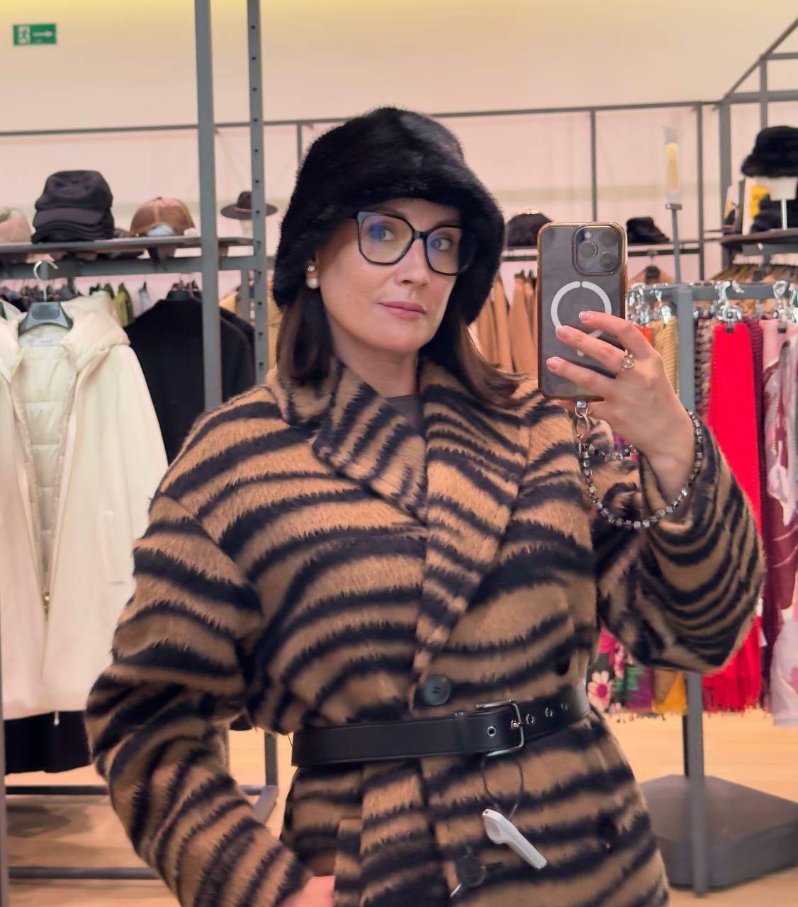Шляпка Max Mara Group