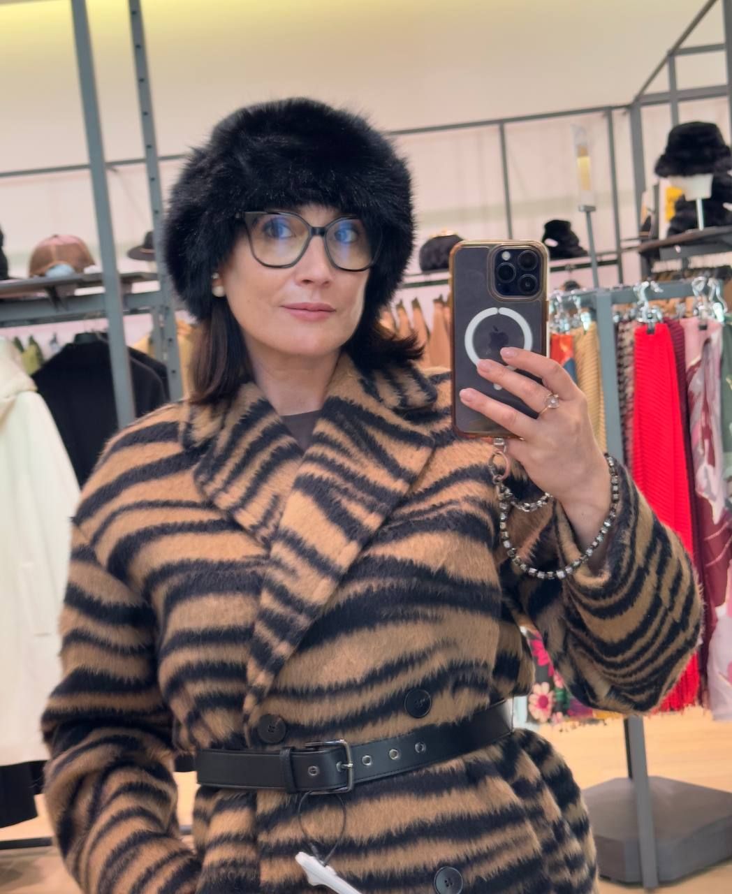 Шляпка Max Mara Group