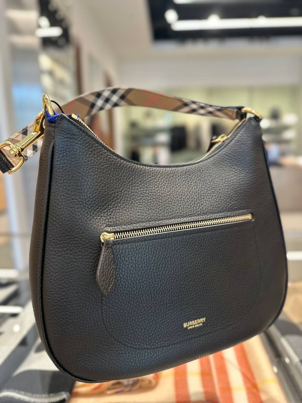 Сумка Burberry