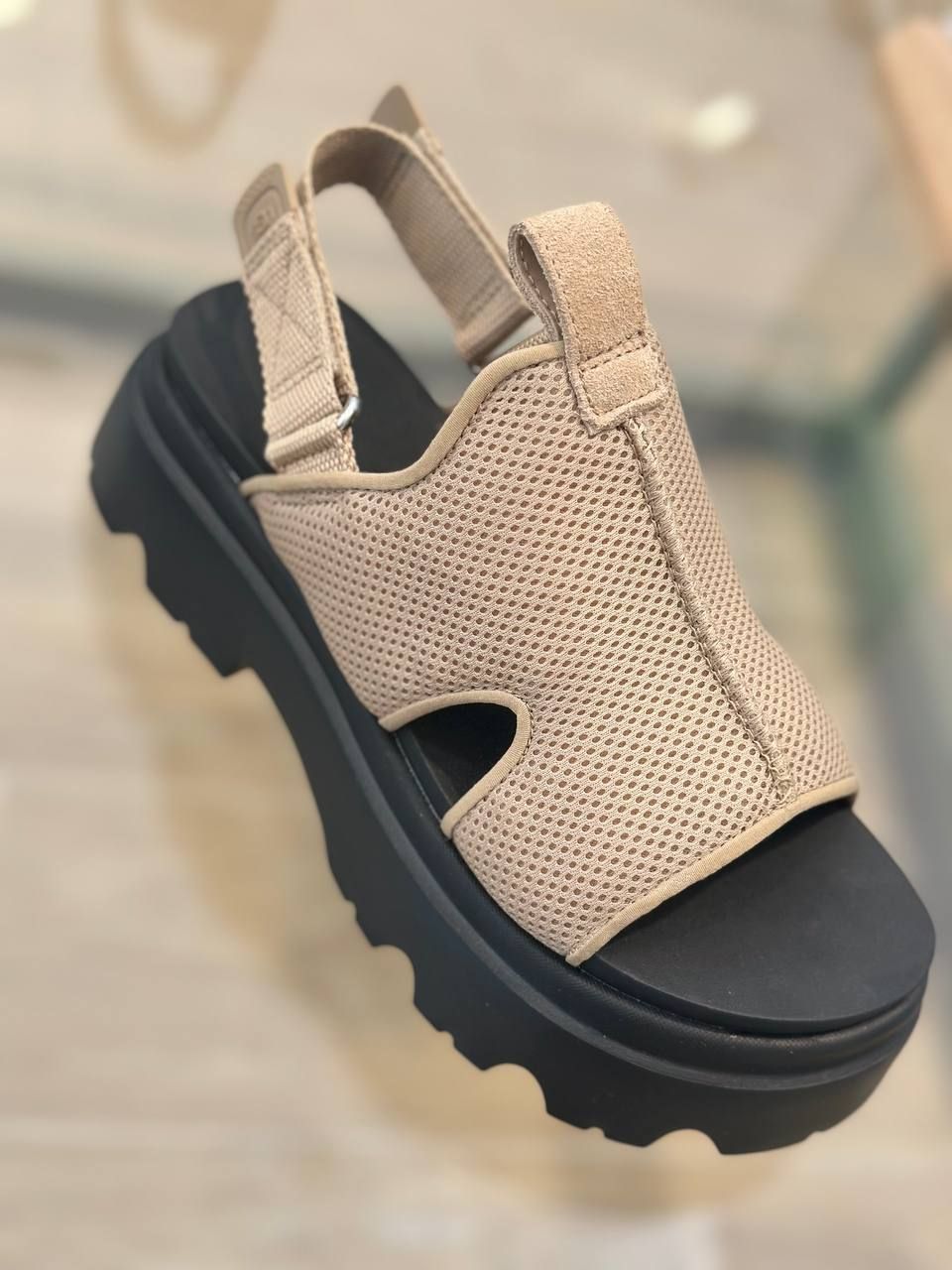 Сандалии UGG