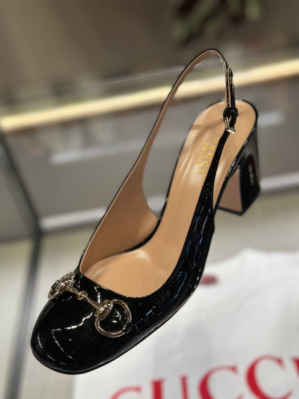 Слингбэки Gucci