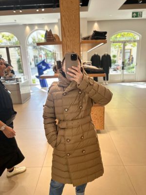 Пуховик Burberry
