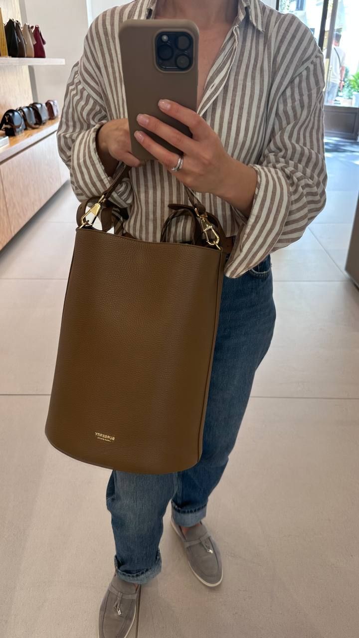 Сумка Burberry