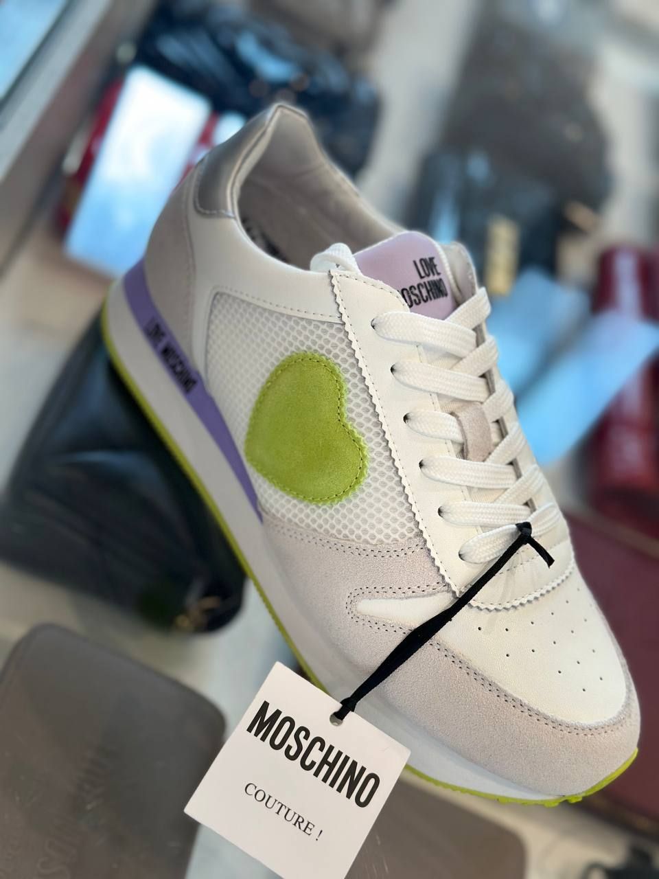 Кроссовки Moschino