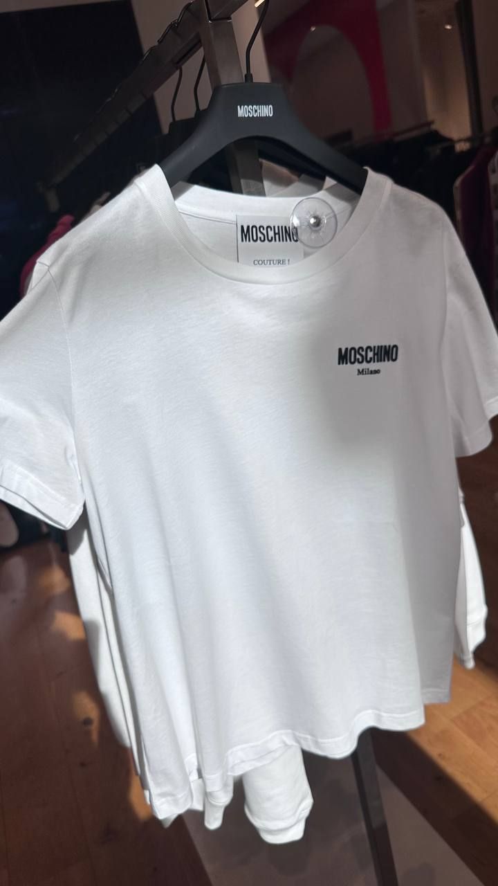Футболка Moschino