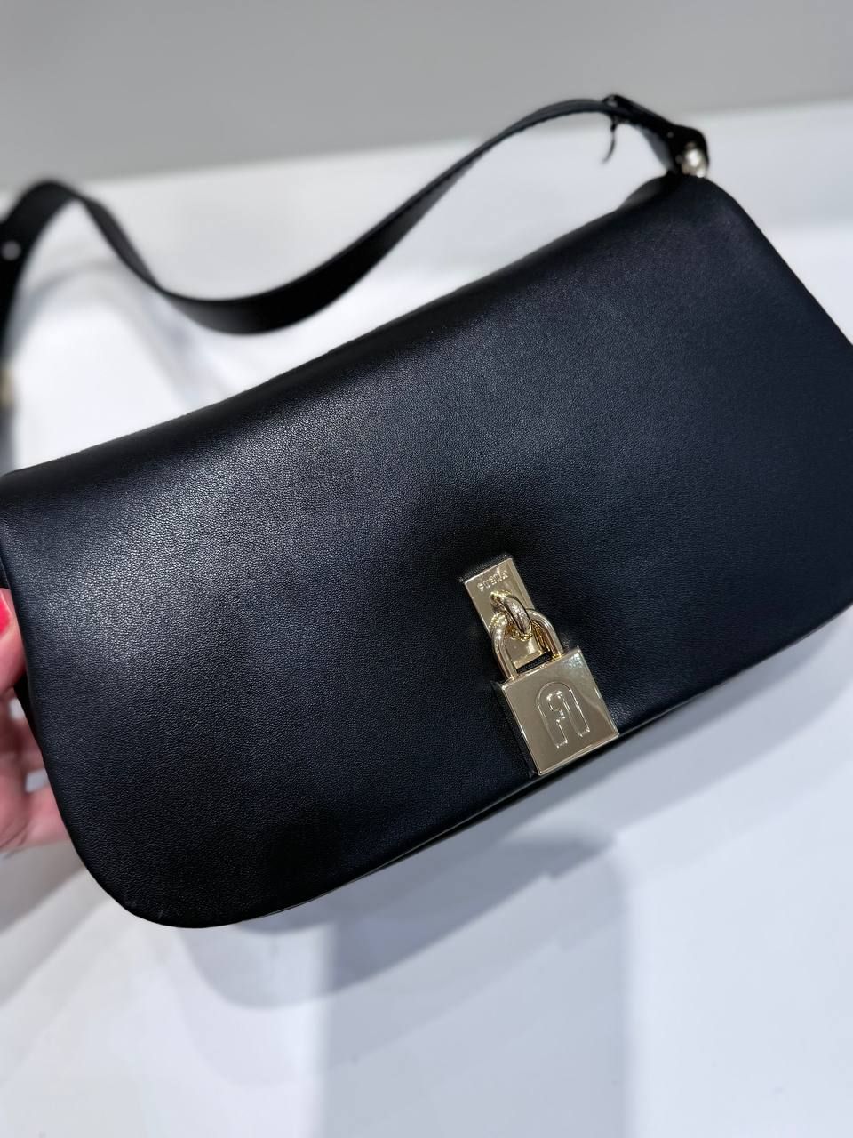 Сумка Furla Artemis big