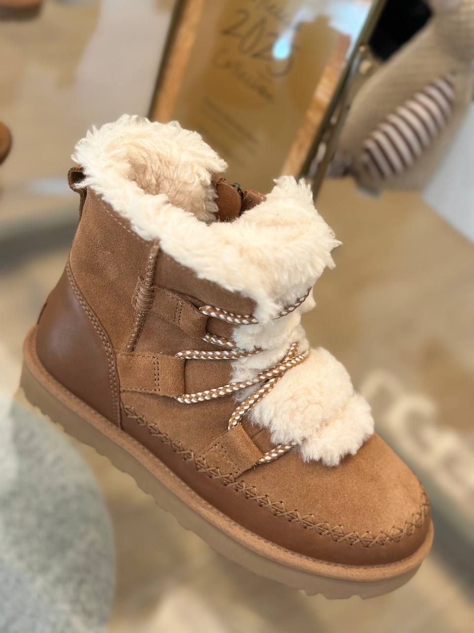 Ботинки UGG