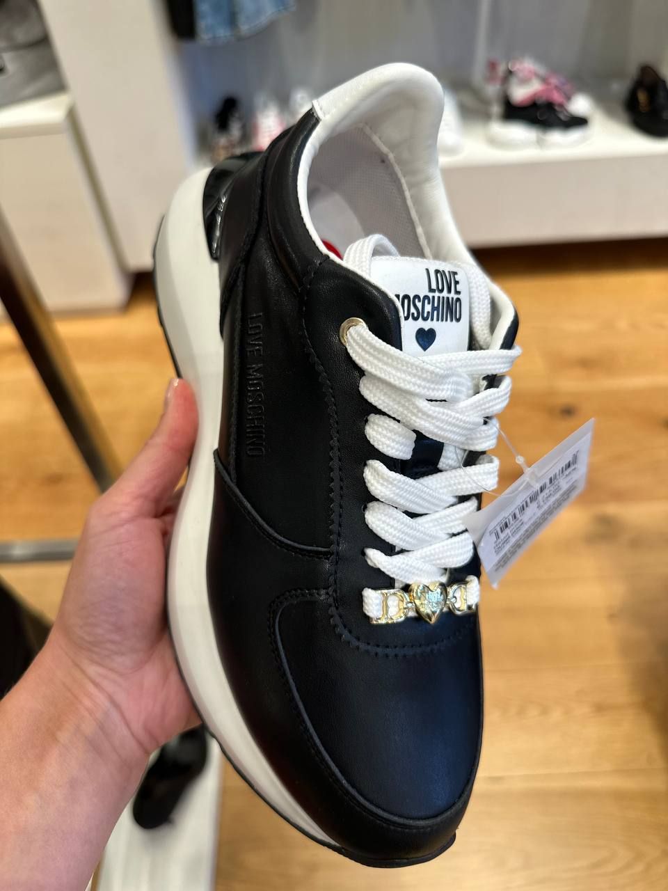 Кроссовки Moschino