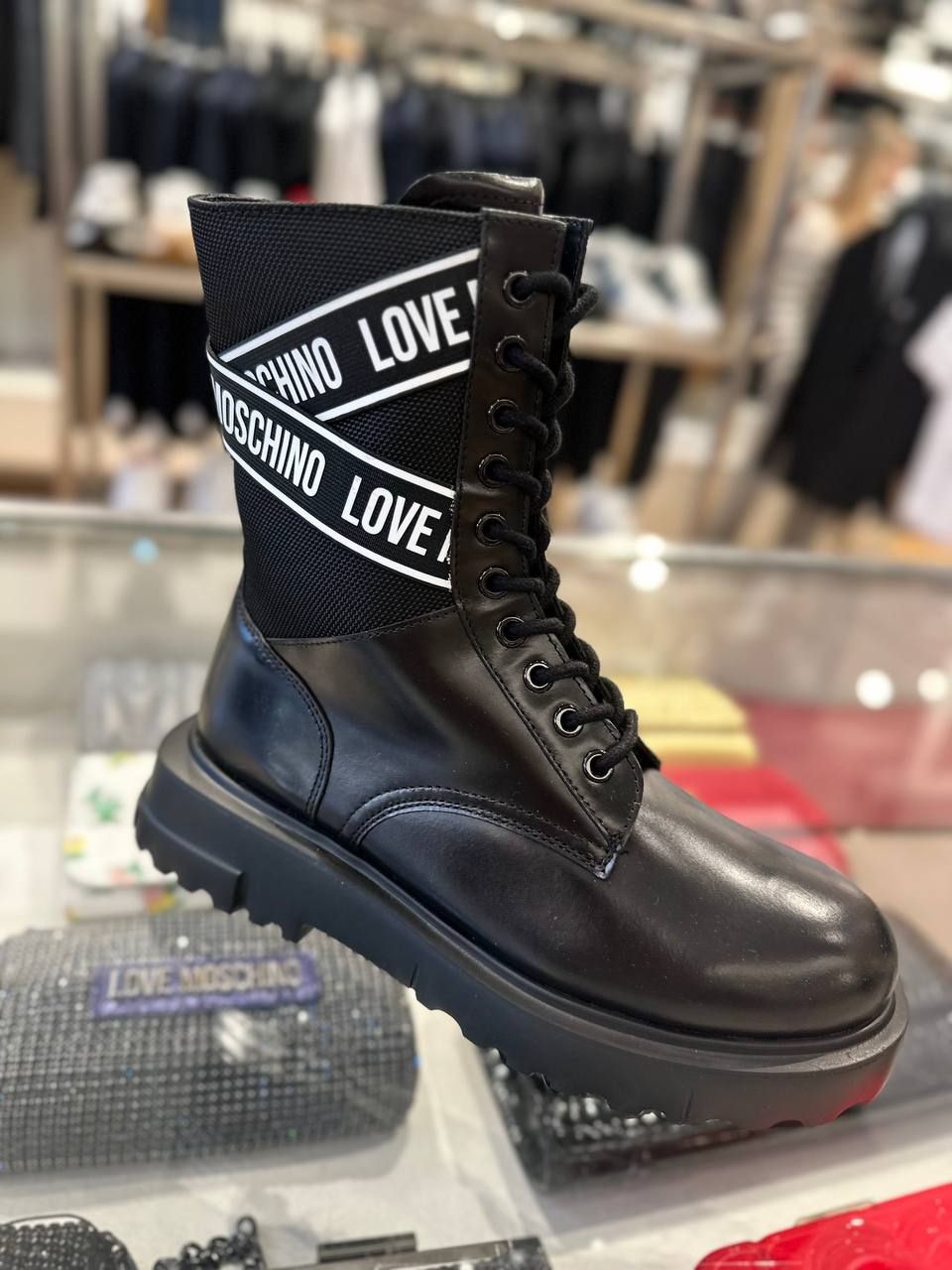 Ботинки Moschino