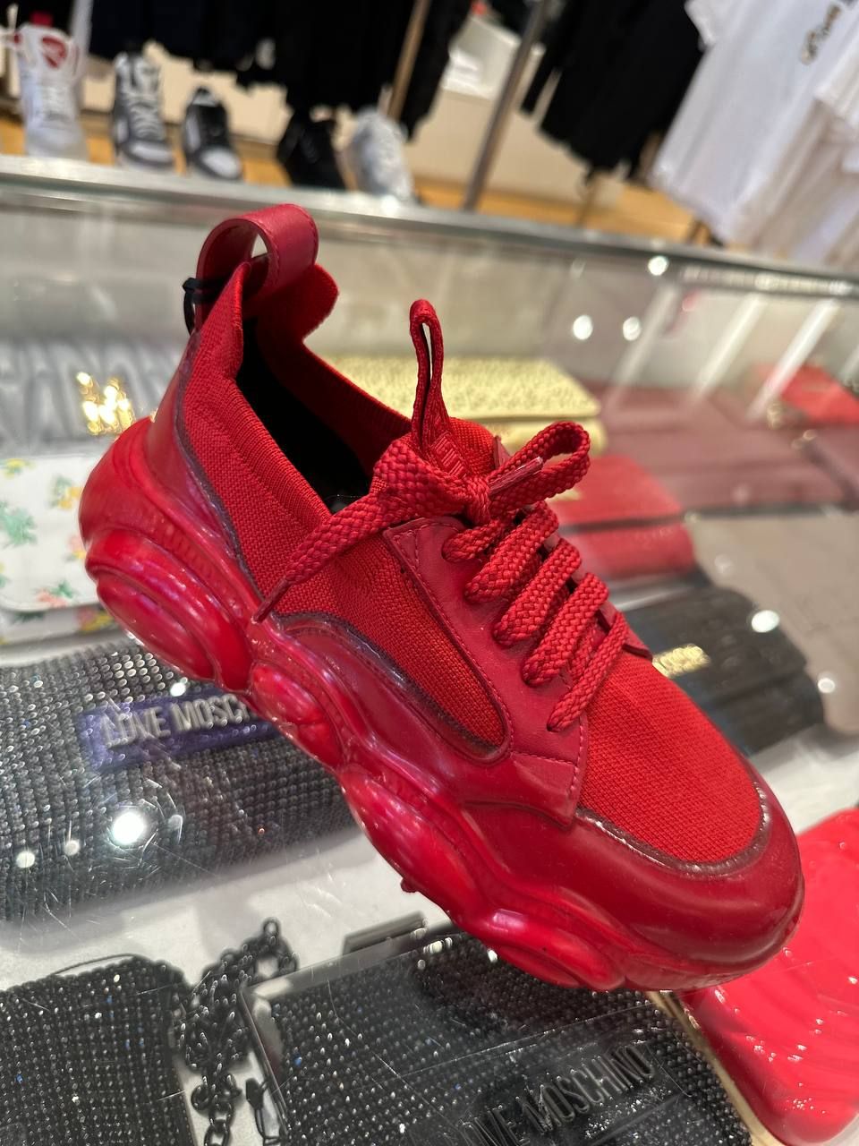 Кроссовки Moschino