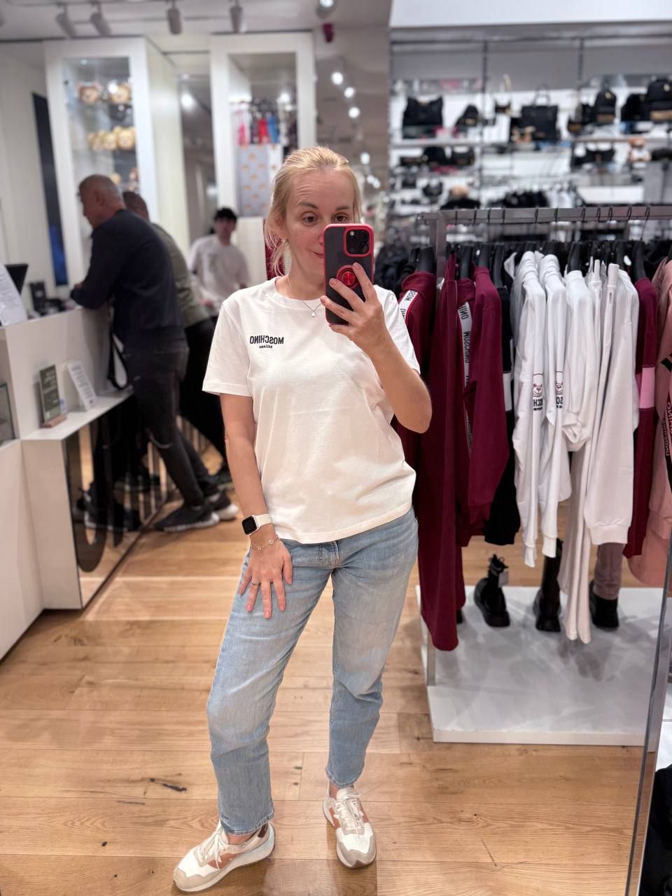 Футболка Moschino