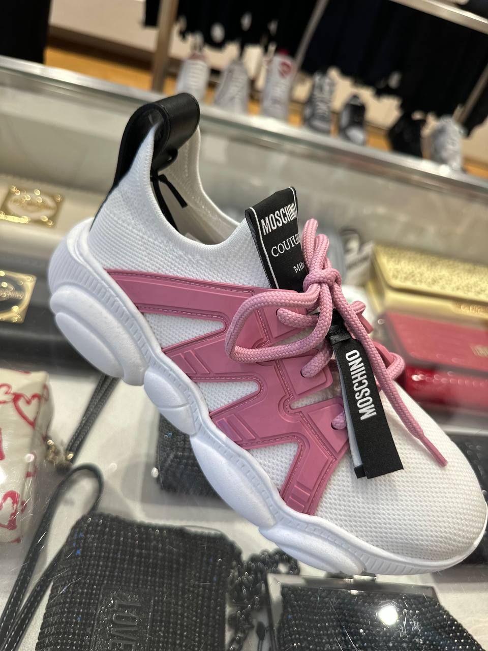 Кроссовки Moschino