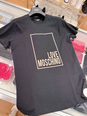 Футболка Moschino