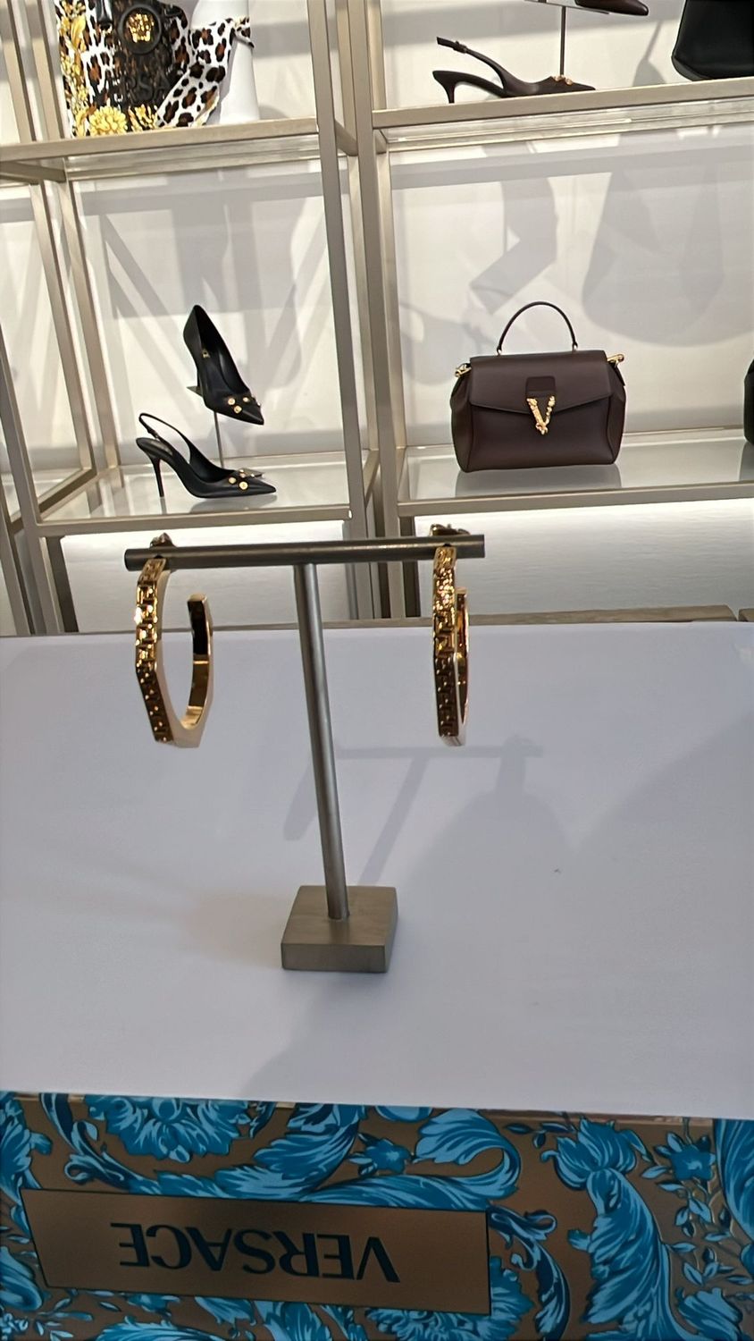 Сережки Versace