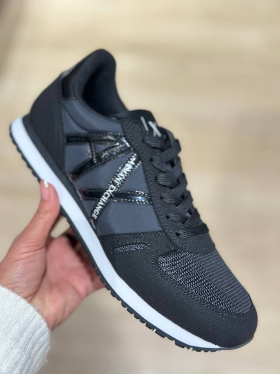 Кроссовки Armani