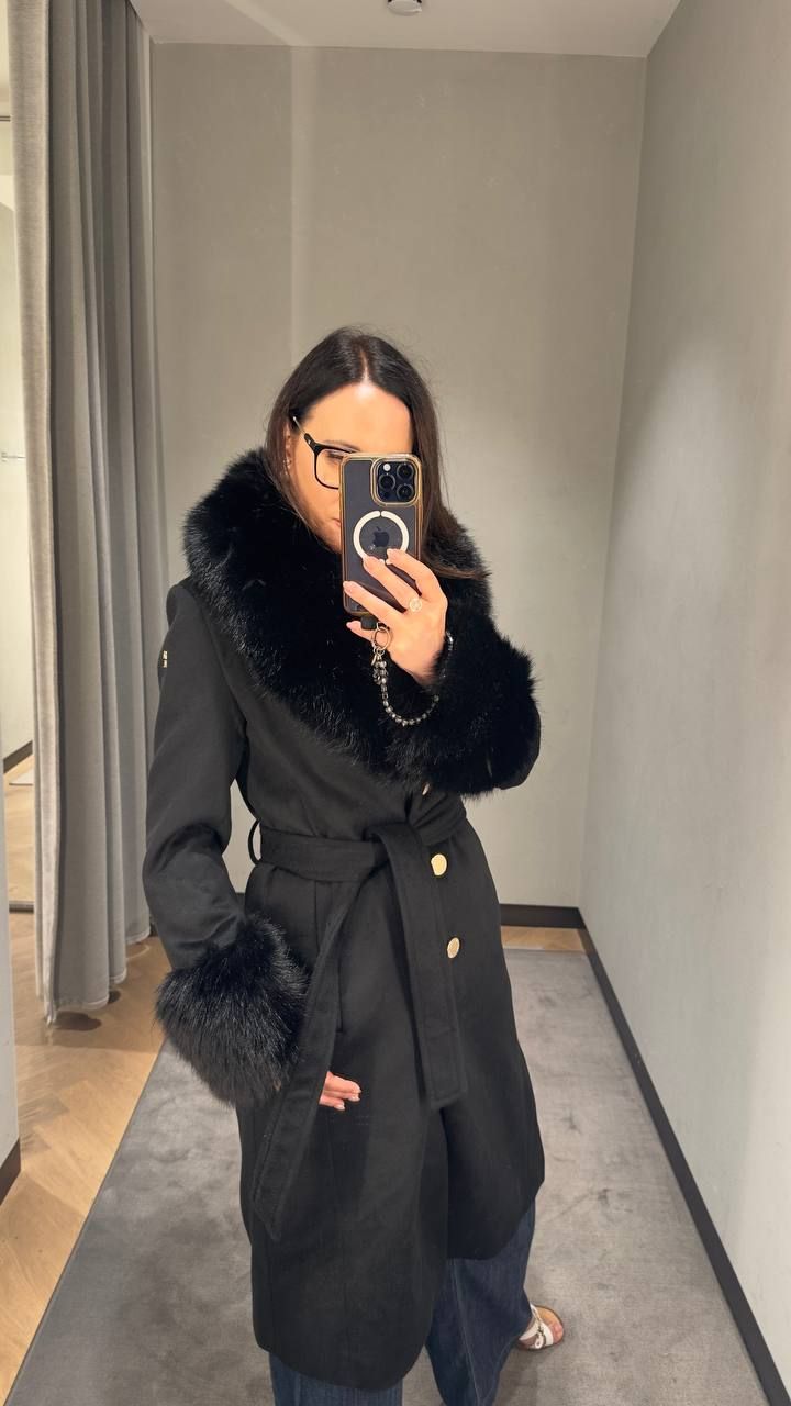 Пальто Karl Lagerfeld