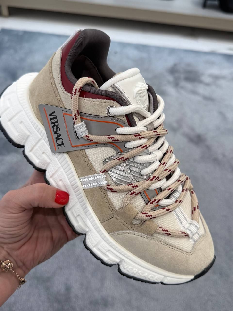 Кроссовки Versace