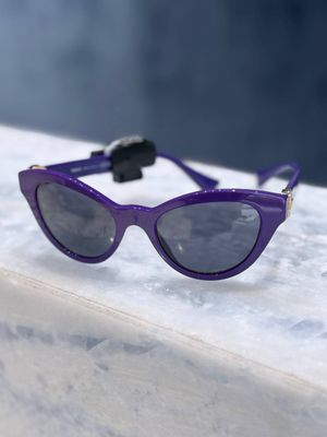 Солнцезащитные очки Versace VE4435