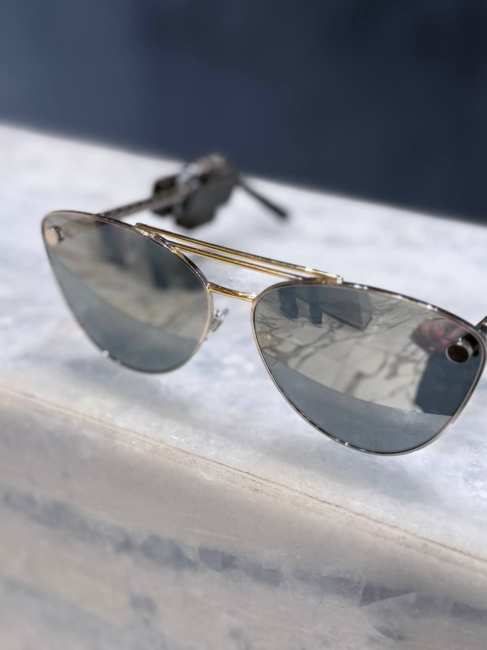 Солнцезащитные очки Versace VE2267