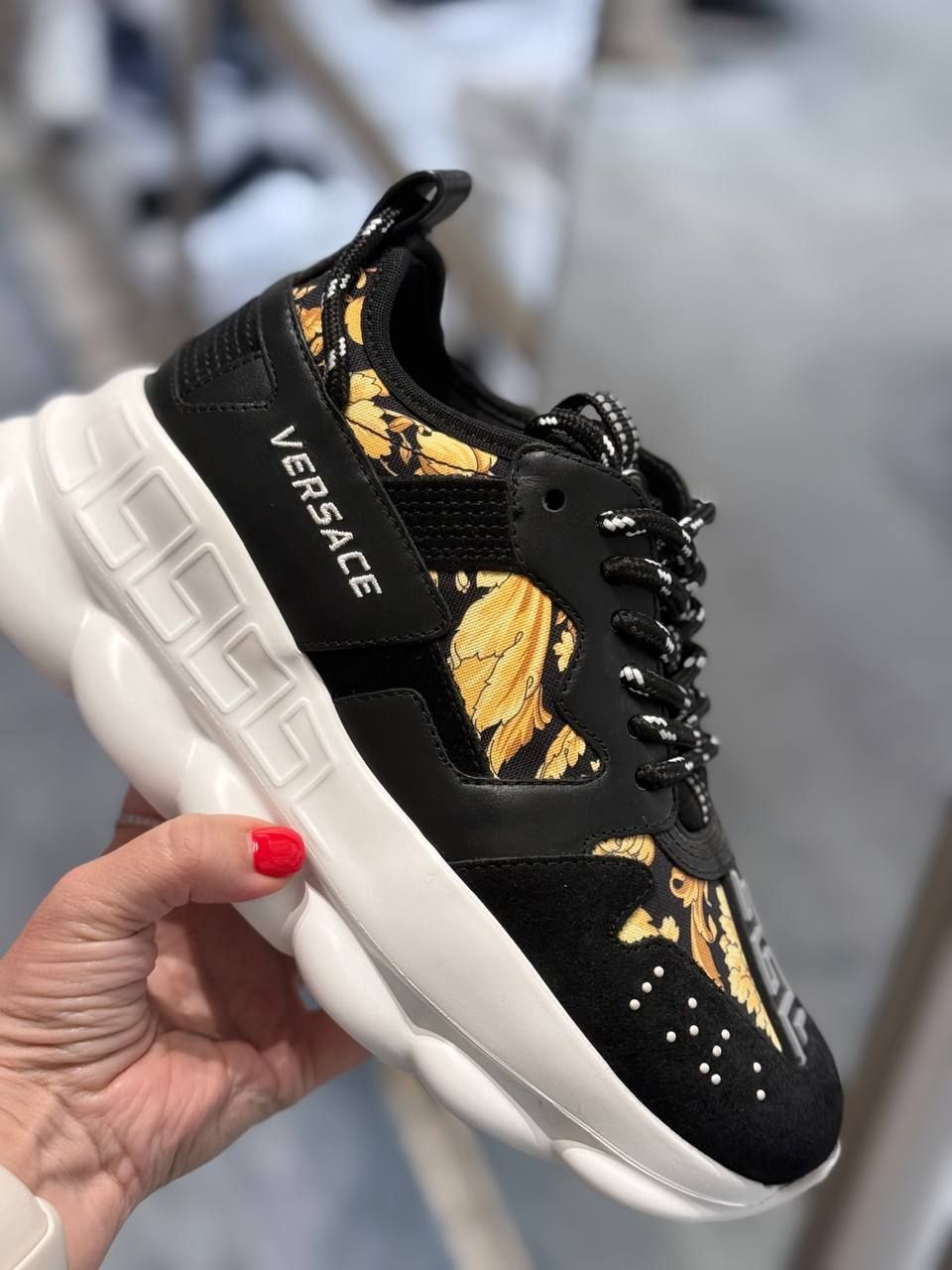 Кроссовки Versace