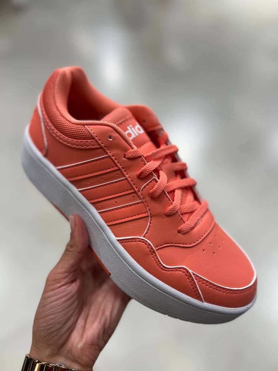 Кроссовки женские Adidas