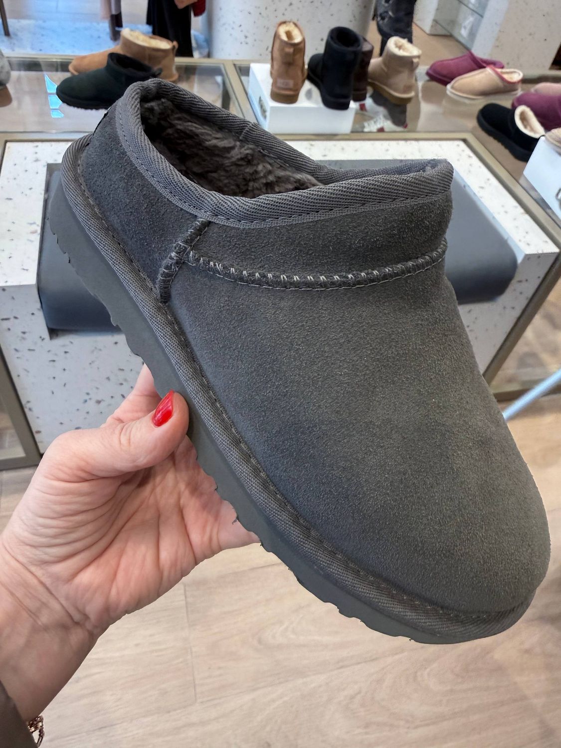 Слипперы UGG