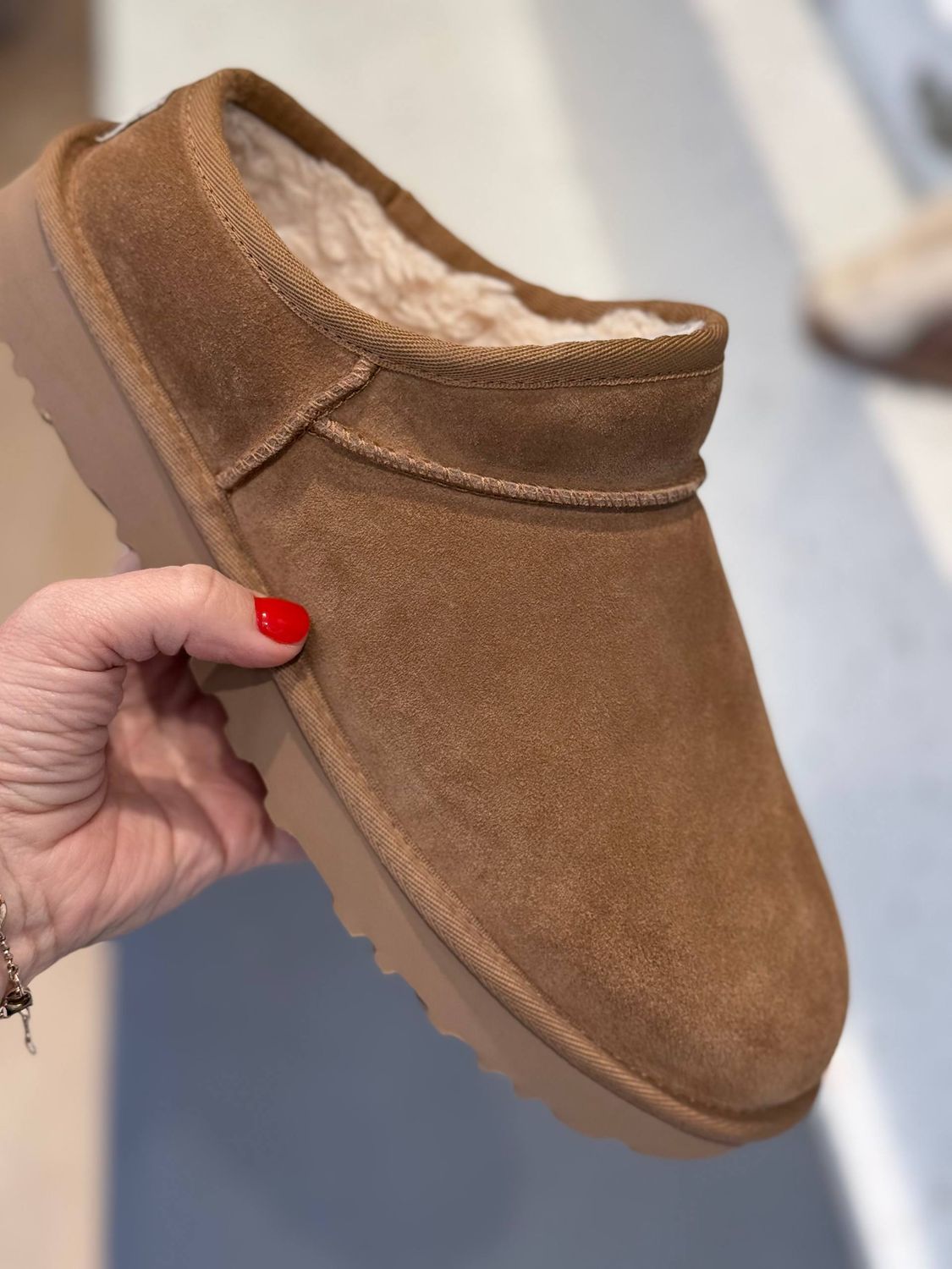 Слипперы UGG